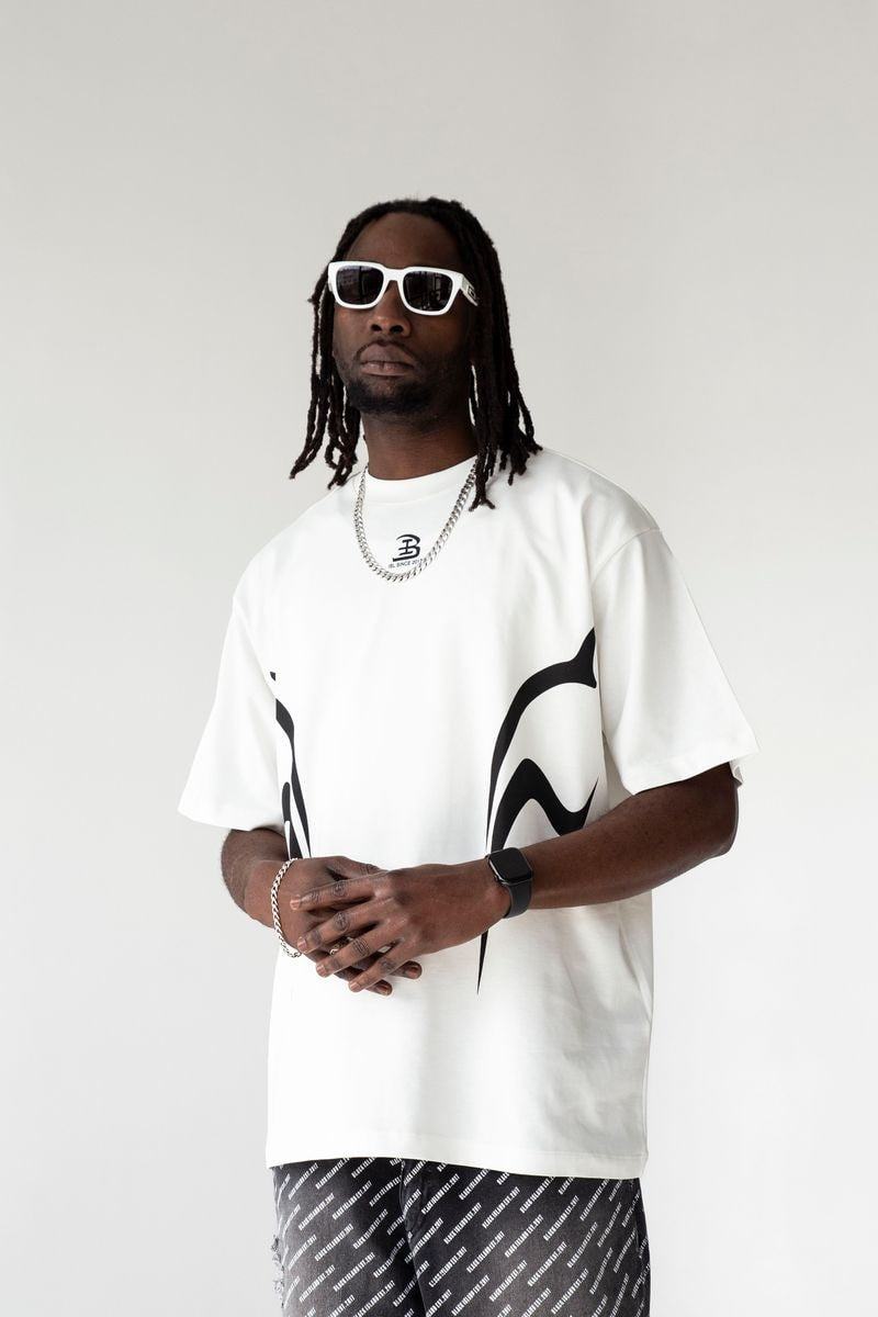 BLACK ISLAND AW 26 T SHIRT