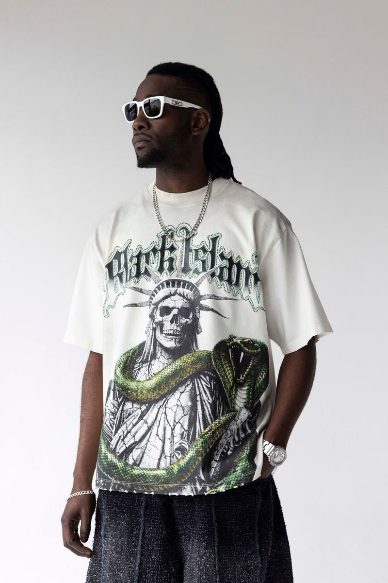 Black Isalnd Statue Snake Graphic Oversized T-Shirt