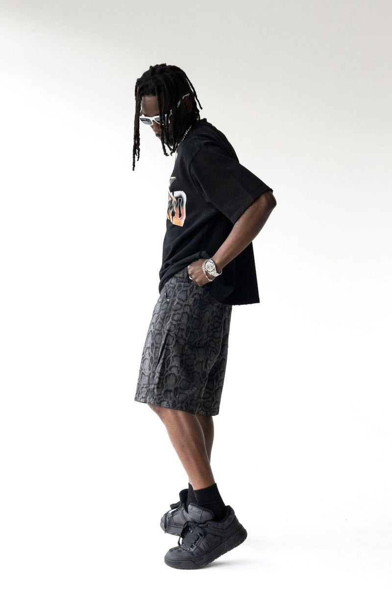 Black Island Oversized Logo Graphic Black T-Shirt