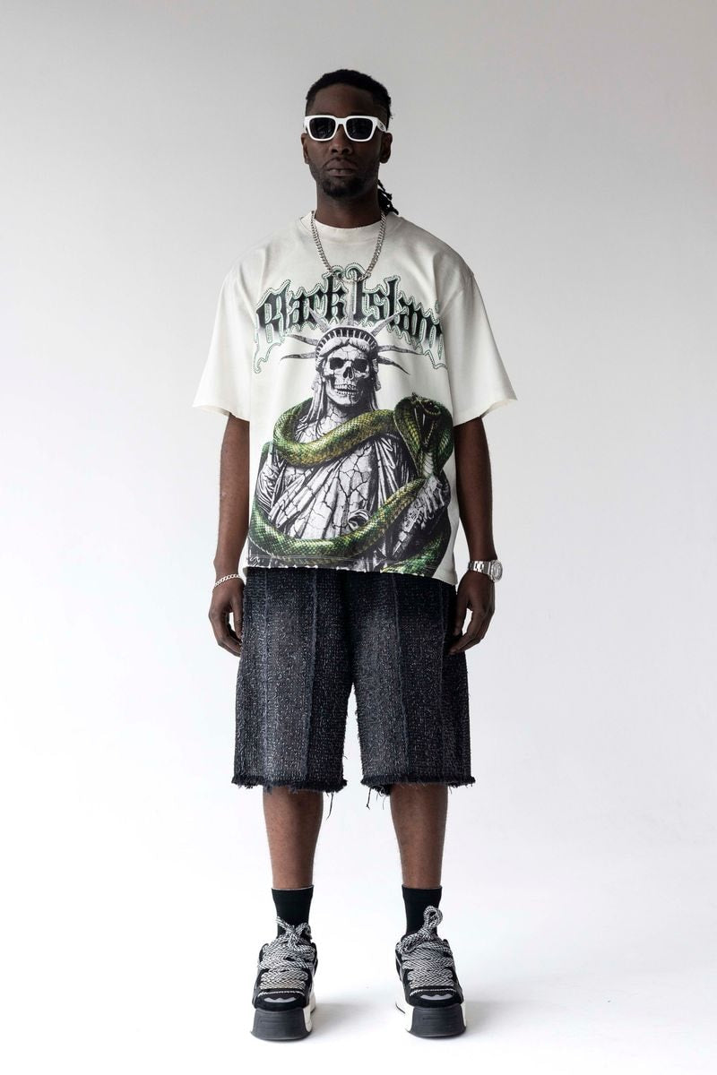 Black Isalnd Statue Snake Graphic Oversized T-Shirt